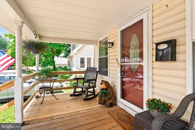 28 BENTLEY AVE, Hamilton, NJ 08619