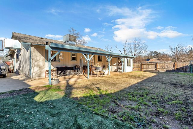 20595 Cinabar Road, Cottonwood, CA 96022