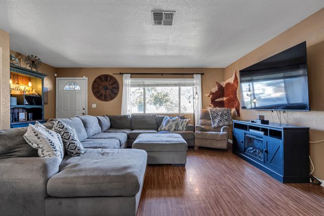 20595 Cinabar Road, Cottonwood, CA 96022