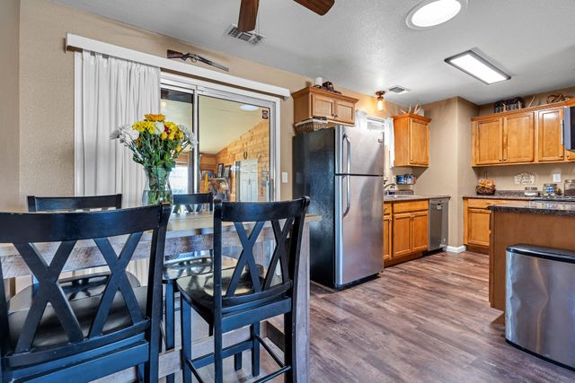 20595 Cinabar Road, Cottonwood, CA 96022