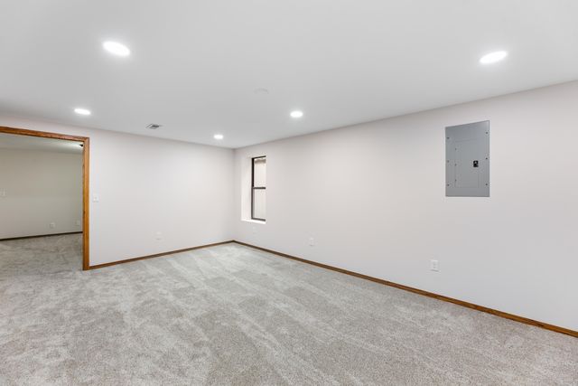 7406 W Westlawn, Wichita, KS 67205