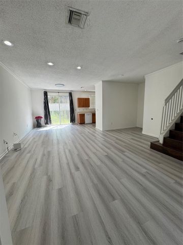 5906 NW 47th Terrace, Coconut Creek, FL 33073