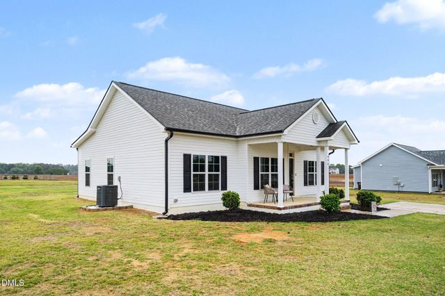 996 Red Hill Church Road, Dunn, NC 28334