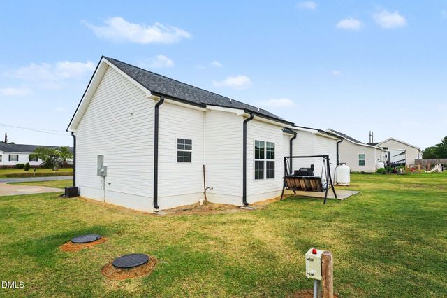 996 Red Hill Church Road, Dunn, NC 28334