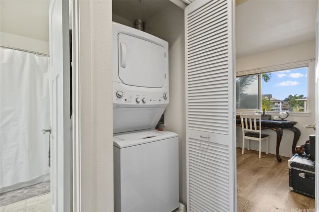 801 Kakala Street 902, Kapolei, HI 96707