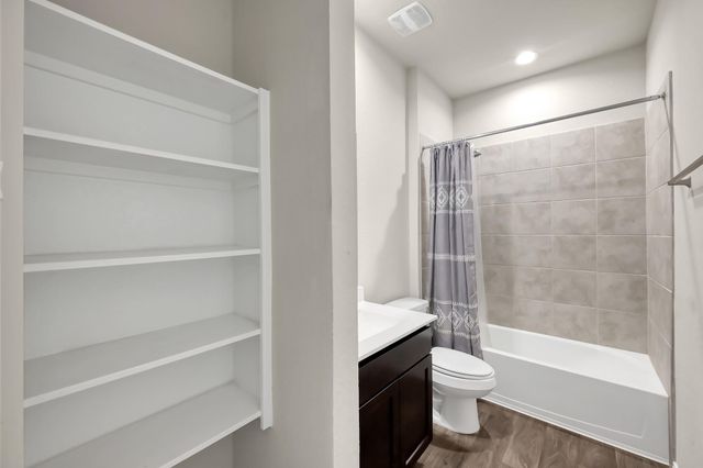 3407 Quiet Gate Lane, Conroe, TX 77301