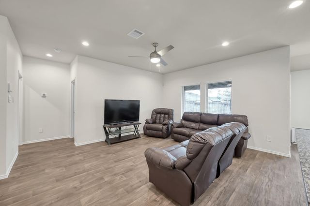 3407 Quiet Gate Lane, Conroe, TX 77301