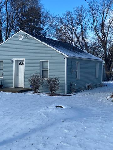 2163 E Mclean Avenue, Burton, MI 48529