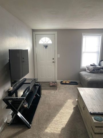 2163 E Mclean Avenue, Burton, MI 48529