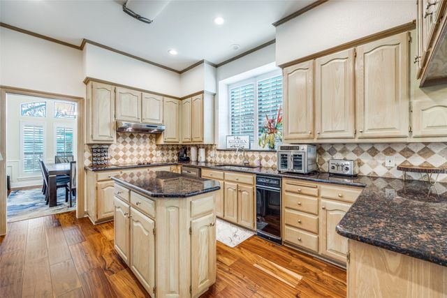 7530 Fitchburg Avenue, Garland, TX 75044