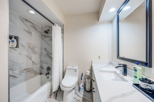 7530 Fitchburg Avenue, Garland, TX 75044