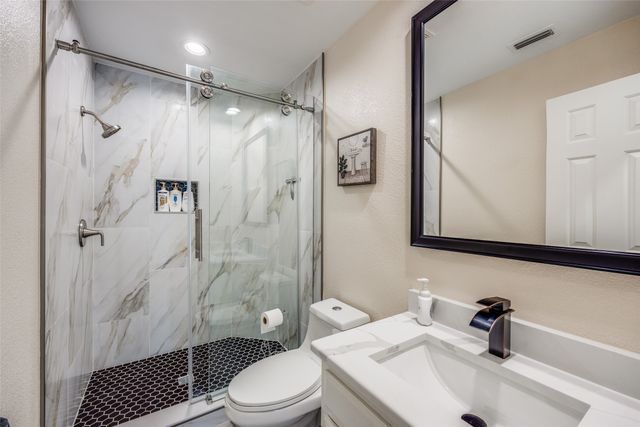 7530 Fitchburg Avenue, Garland, TX 75044