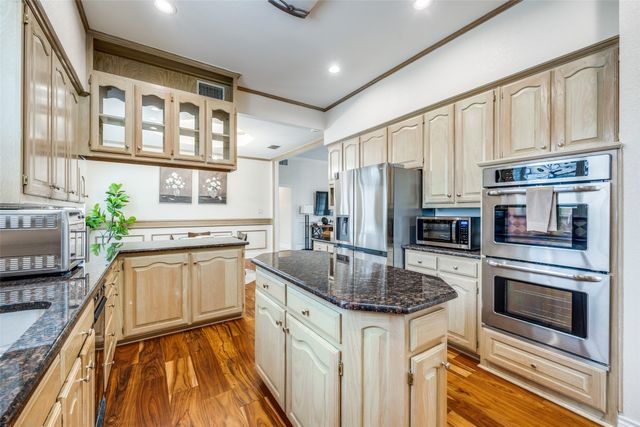 7530 Fitchburg Avenue, Garland, TX 75044