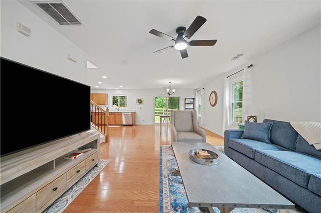 151 NACOOCHEE Way, Canton, GA 30114