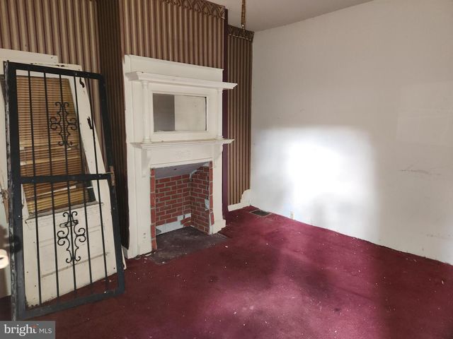3113 BARCLAY ST, Baltimore, MD 21218