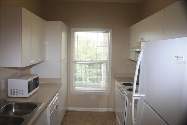3621 CONROY ROAD 739, Orlando, FL 32839