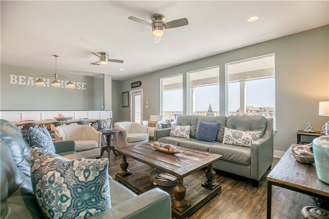 162 La Concha Blvd #7, Port Aransas, TX 78373