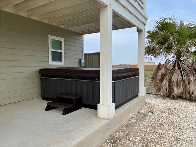 162 La Concha Blvd #7, Port Aransas, TX 78373