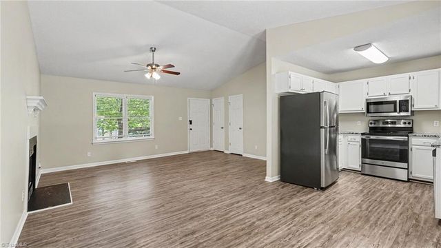 4215 Studio Lane, Greensboro, NC 27407