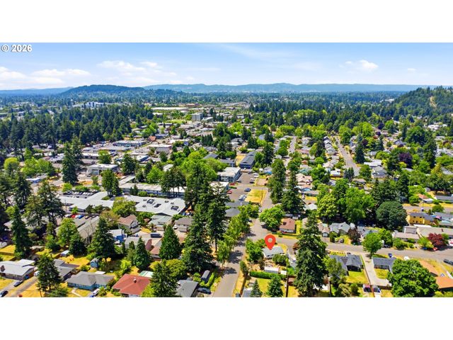 1808 Ne 114TH Pl, Portland, OR 97220