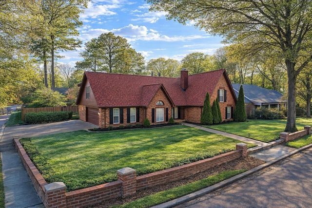 1947 MT BADON LN, Cordova, TN 38016