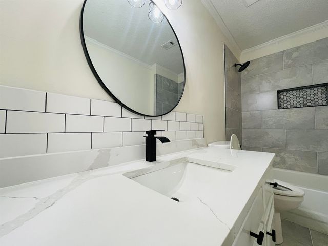 1947 MT BADON LN, Cordova, TN 38016