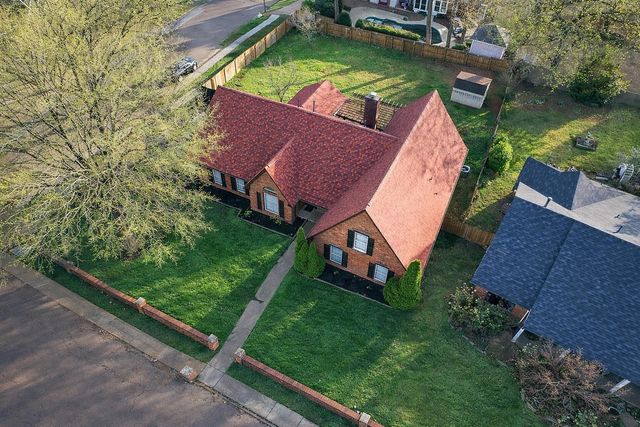 1947 MT BADON LN, Cordova, TN 38016