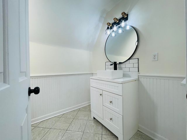 1947 MT BADON LN, Cordova, TN 38016