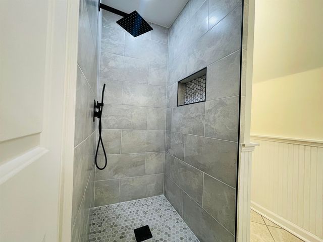 1947 MT BADON LN, Cordova, TN 38016