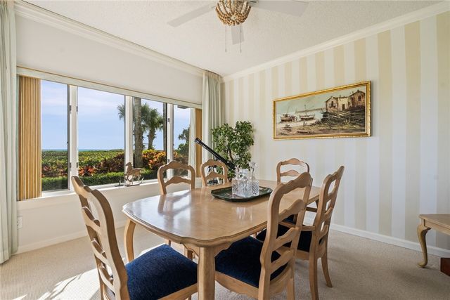 1616 Ocean Drive 102, Vero Beach, FL 32963