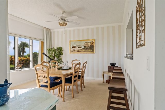 1616 Ocean Drive 102, Vero Beach, FL 32963