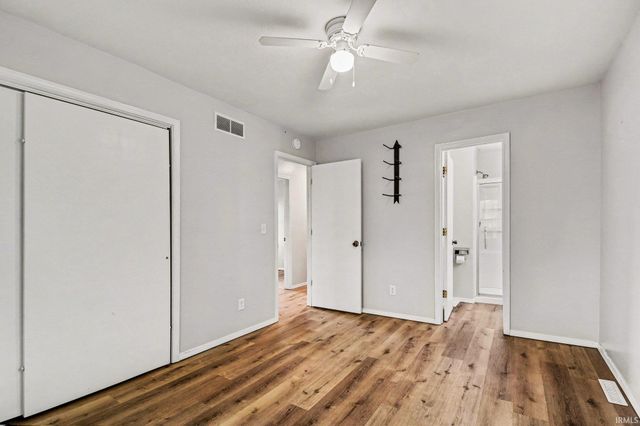 18360 Roosevelt Road, South Bend, IN 46614