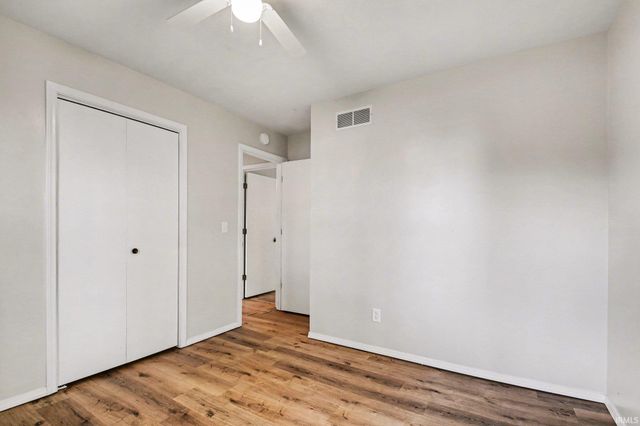18360 Roosevelt Road, South Bend, IN 46614