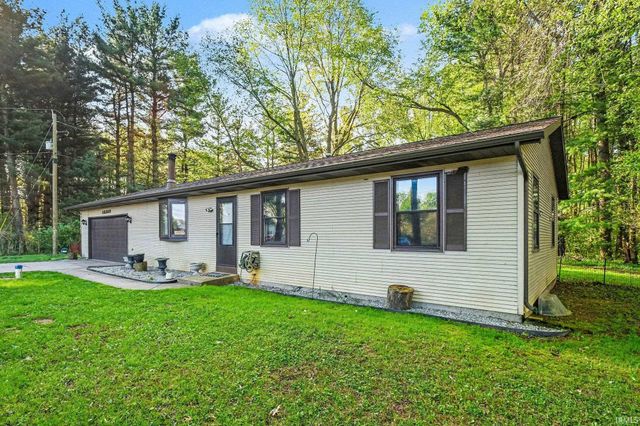 18360 Roosevelt Road, South Bend, IN 46614