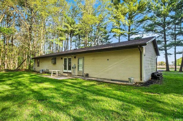18360 Roosevelt Road, South Bend, IN 46614