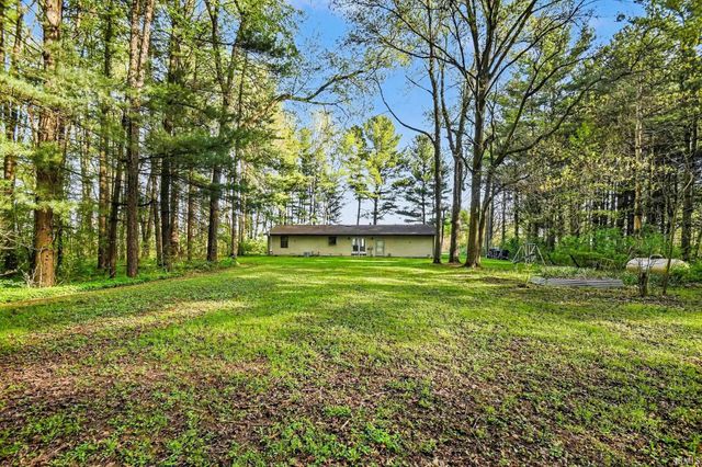 18360 Roosevelt Road, South Bend, IN 46614