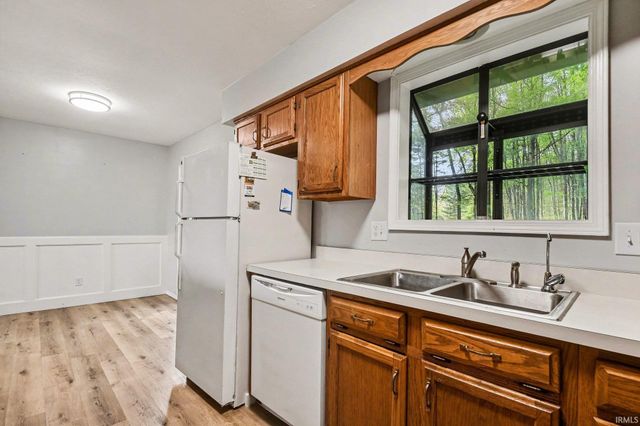 18360 Roosevelt Road, South Bend, IN 46614