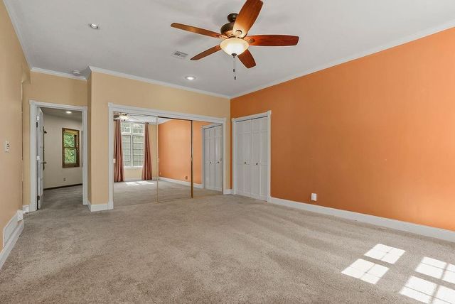 11544 Bradshaw Street, Overland Park, KS 66210