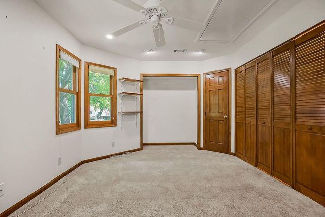 11544 Bradshaw Street, Overland Park, KS 66210