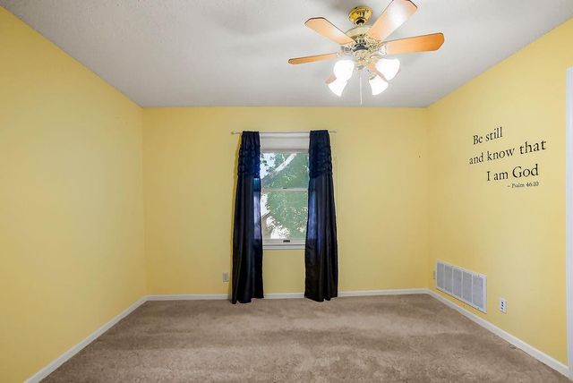 11544 Bradshaw Street, Overland Park, KS 66210