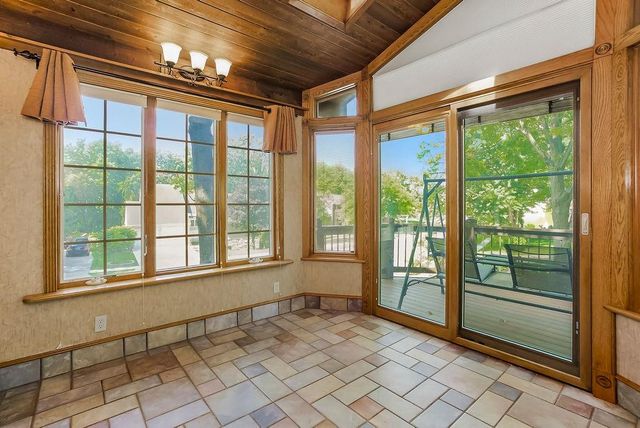 11544 Bradshaw Street, Overland Park, KS 66210