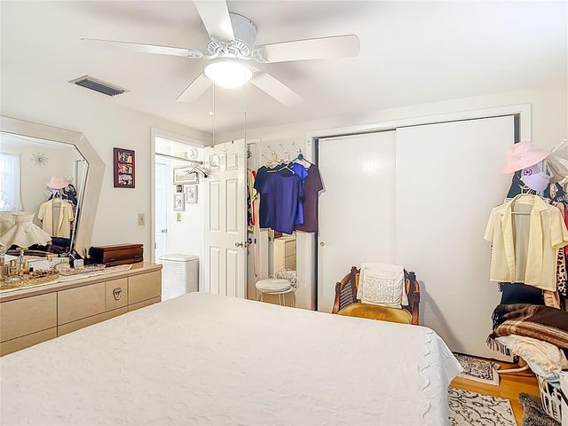 1646 COCKLESHELL DRIVE, Holiday, FL 34690