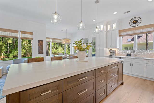 25 Primrose Ln, Hilton Head Island, SC 29926