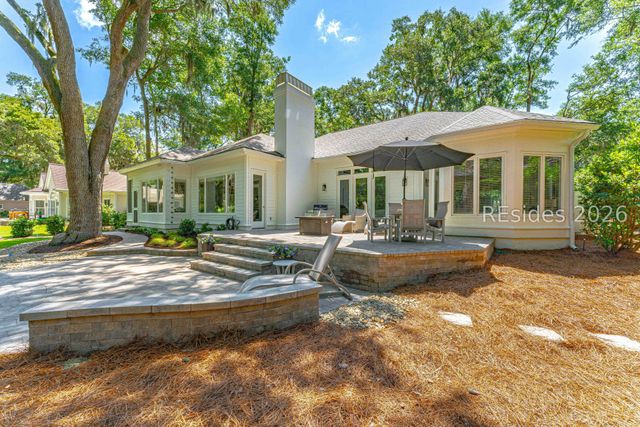 25 Primrose Ln, Hilton Head Island, SC 29926