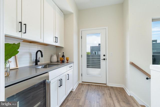 3112 PIERVIEW LN, Philadelphia, PA 19125