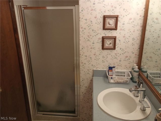24500 Westwood Road, Westlake, OH 44145