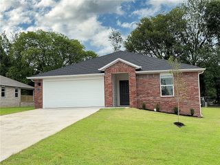 3040 Amarillo Way, Centerton, AR 72736