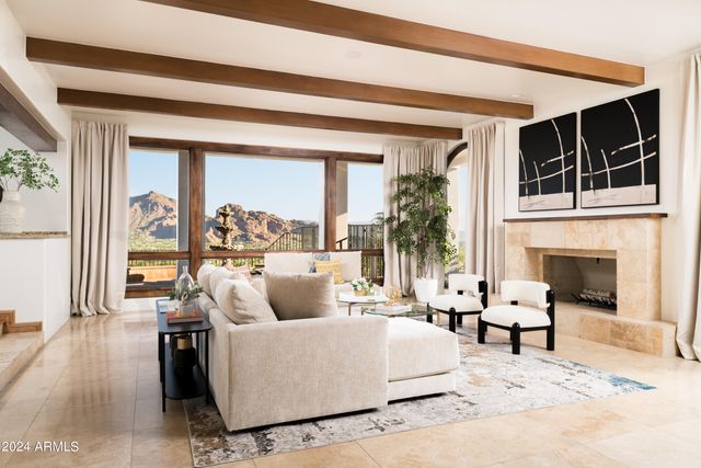 4636 E MOONLIGHT Way, Paradise Valley, AZ 85253