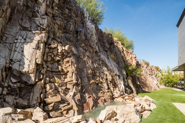 4636 E MOONLIGHT Way, Paradise Valley, AZ 85253