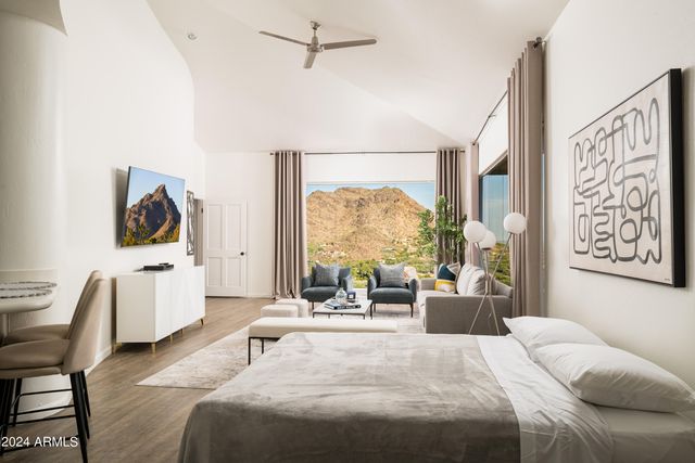 4636 E MOONLIGHT Way, Paradise Valley, AZ 85253